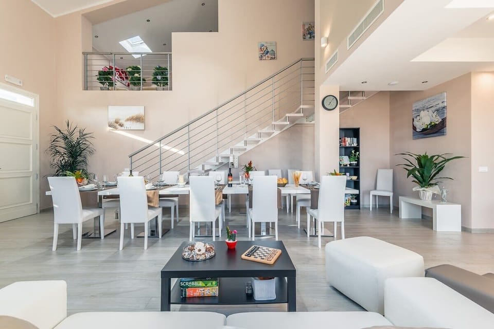 Living and dining area