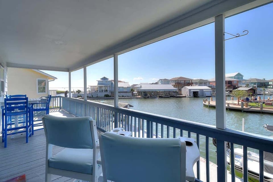 Balcony with Water Views. 