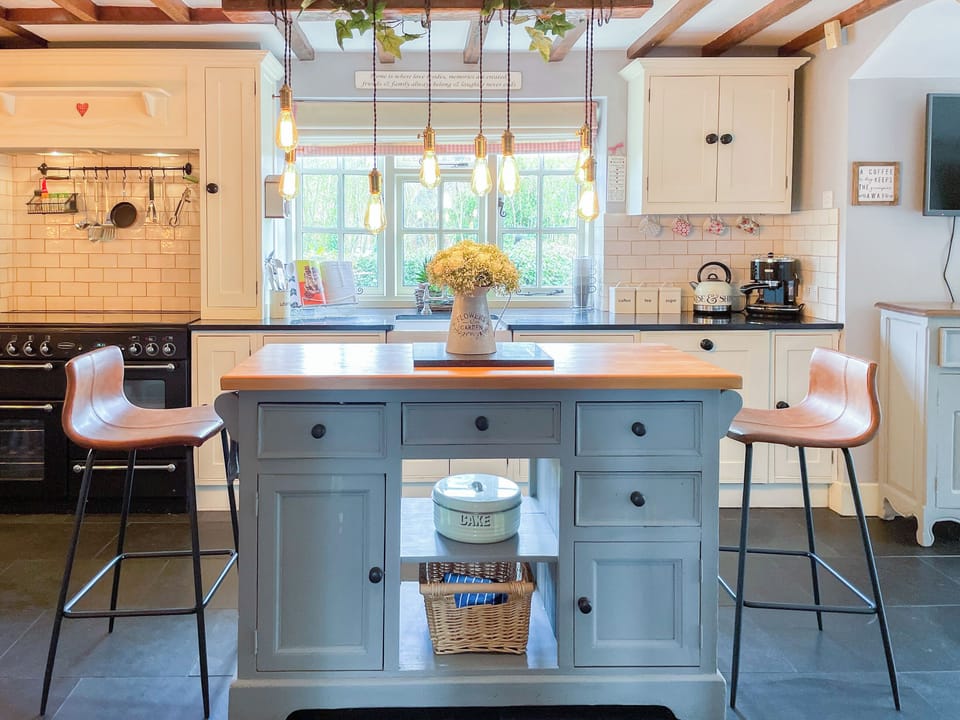 Kitchen | Old Church Farm, Hinstock, near Market Drayton