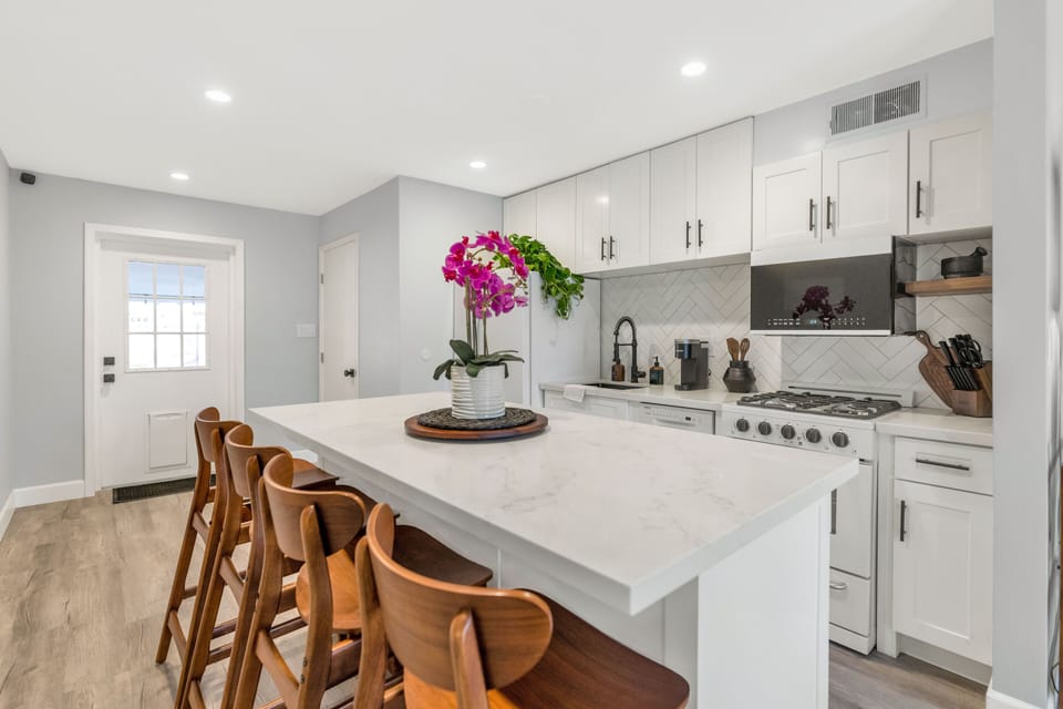 Fully remodeled & stocked kitchen 
