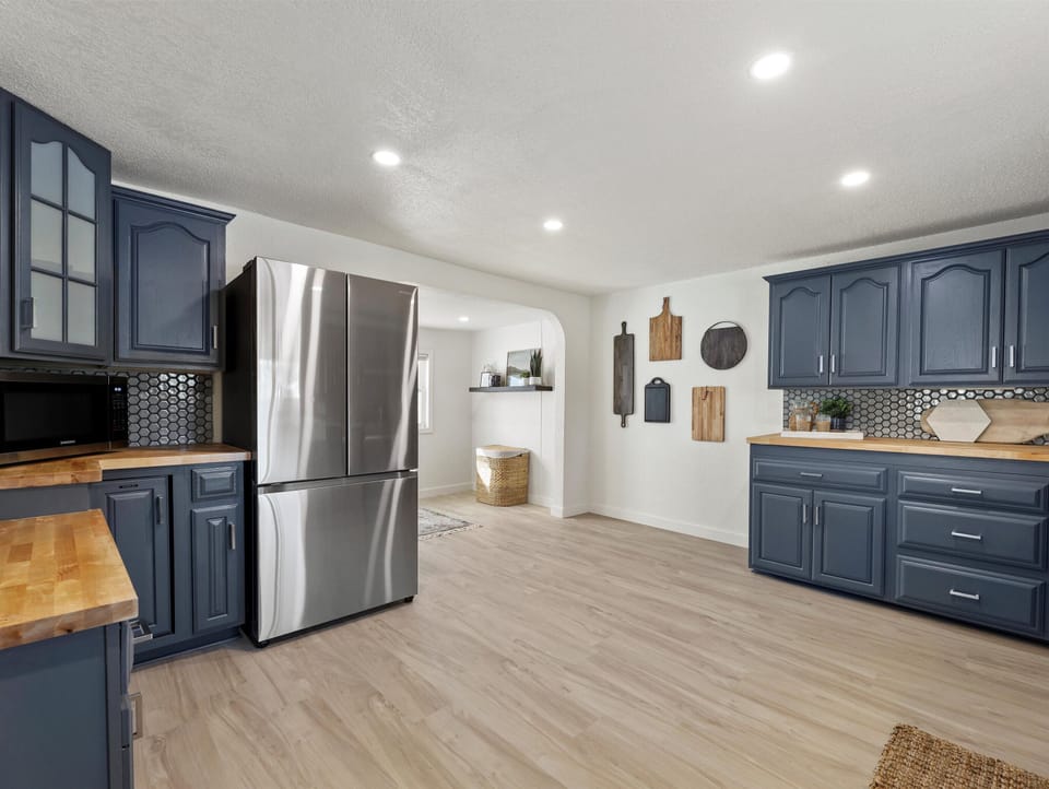 Fully stocked kitchen
