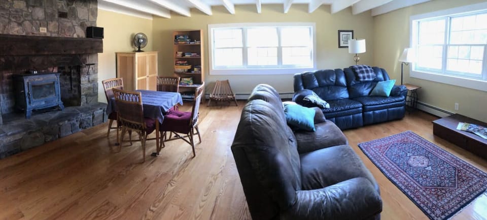 Living room, TV, Games