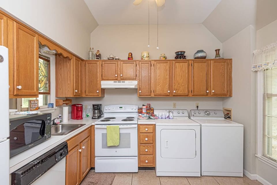 with plenty of room to cook