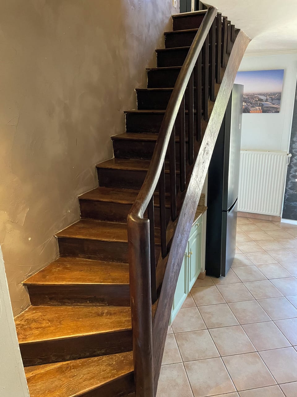 Staircase to upstairs bedrooms.