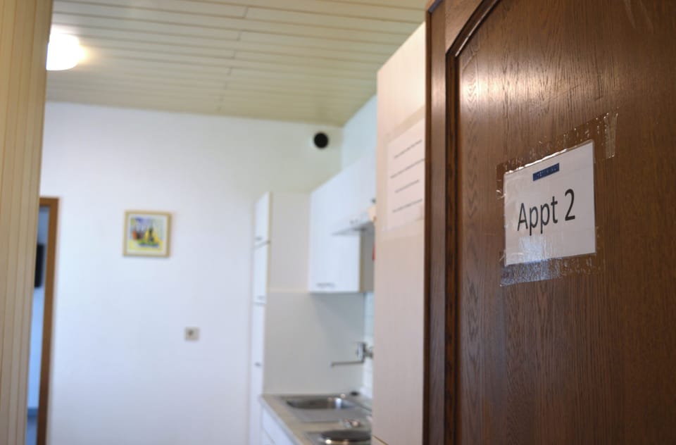 5cfa175f-1d20-4b4b-9f59-79d9275d05c3