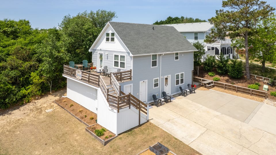 Full view of entire house