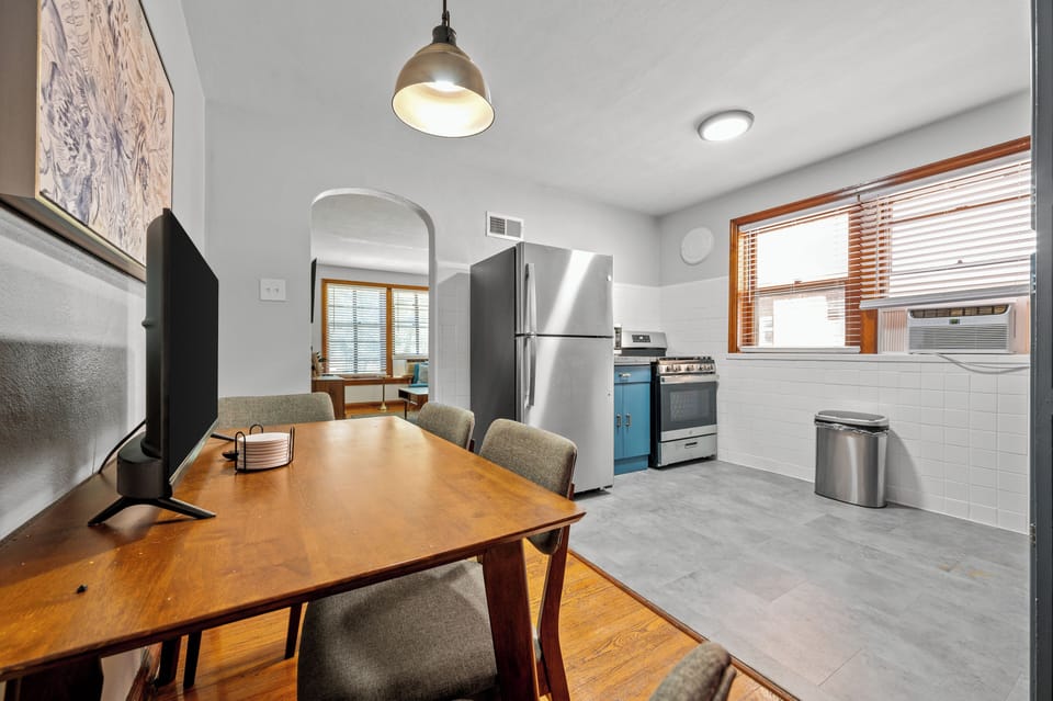 Kitchen Table