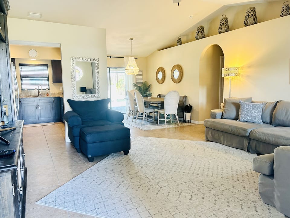 Living room, dining room, kitchen