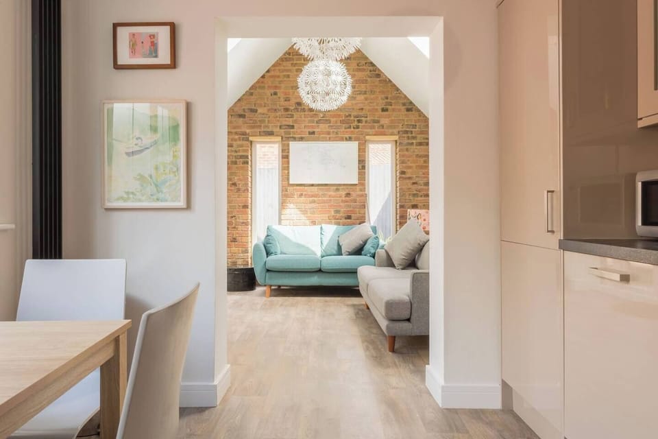 Open plan kitchen, dining area & living room
