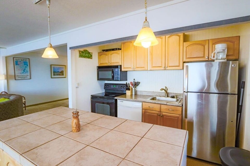 Full Kitchen