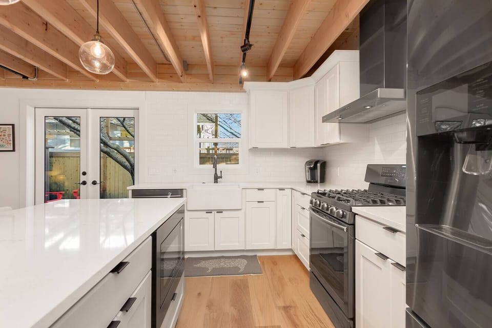Custom cabinetry & quartz counters