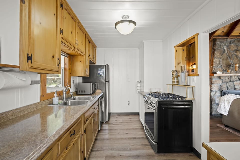 Kitchen Area: Treehouse Tahoe Cabin with Private Hot Tub