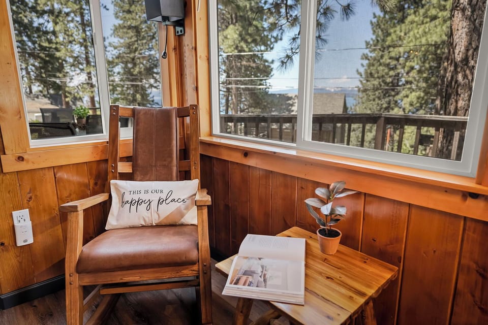 Living Room: Treehouse Tahoe Cabin with Private Hot Tub