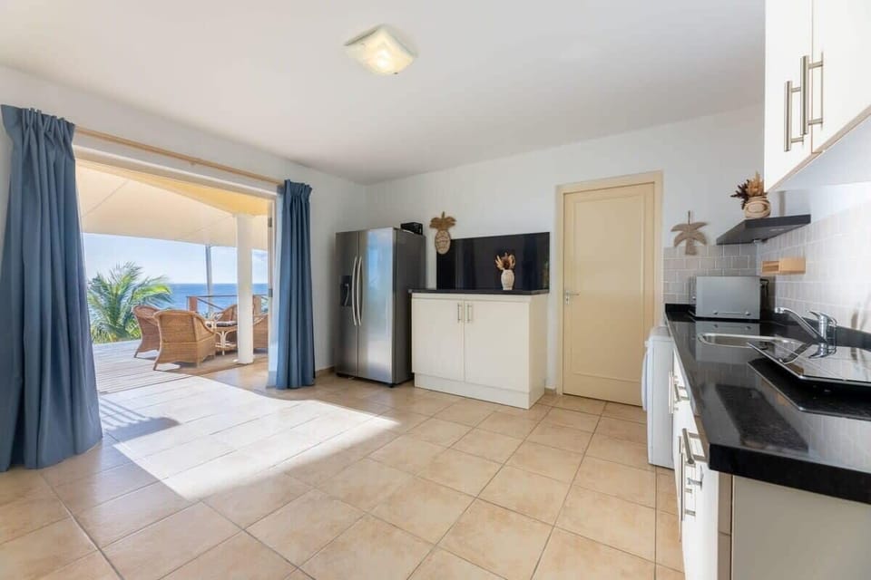 Kitchen II
