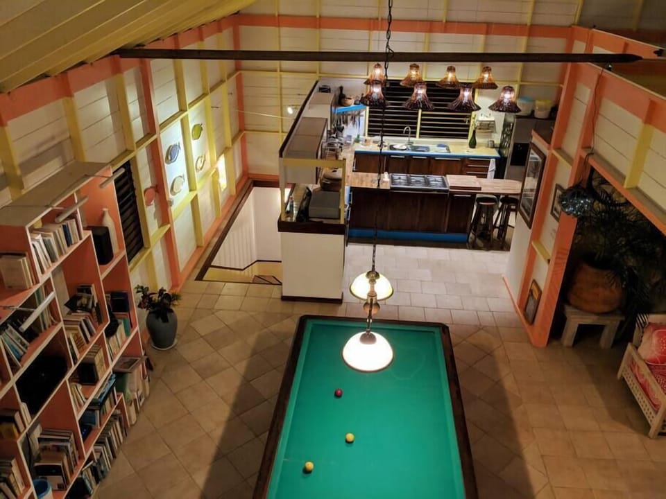 Living Room / Kitchen
