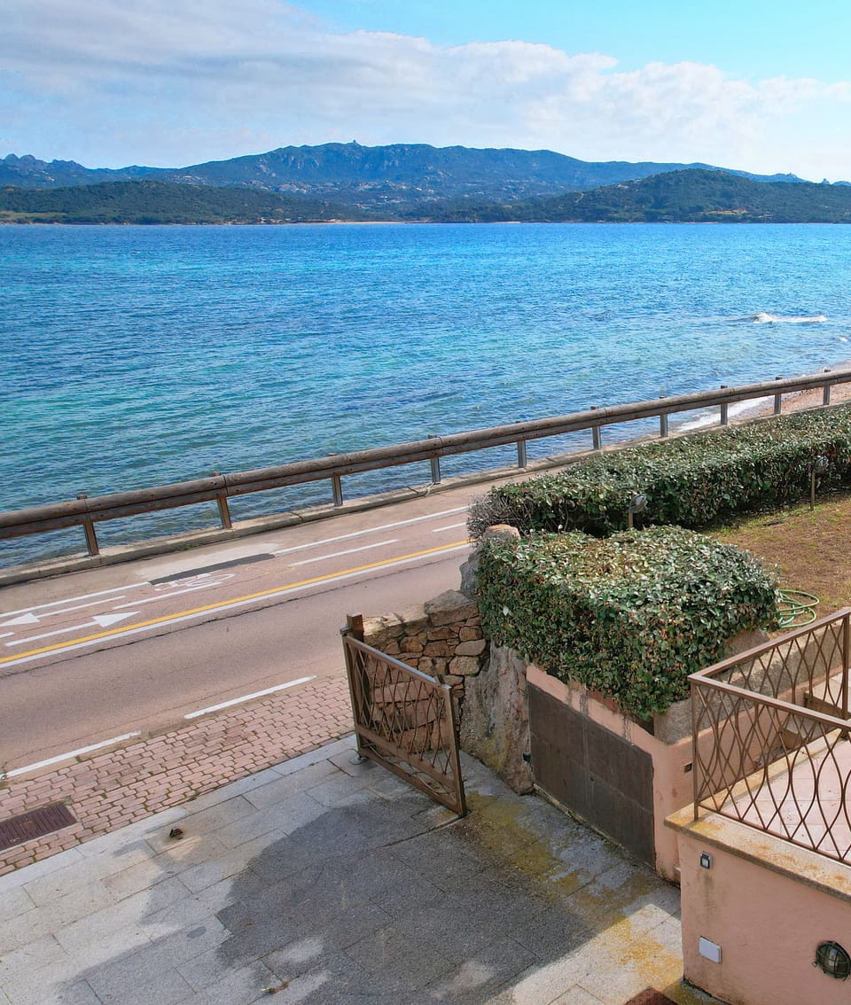 Beach/ocean view
