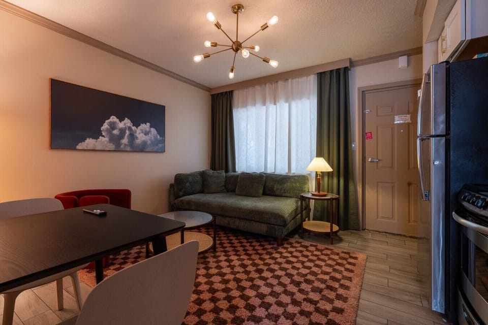 Belleair Beachside Condo 4