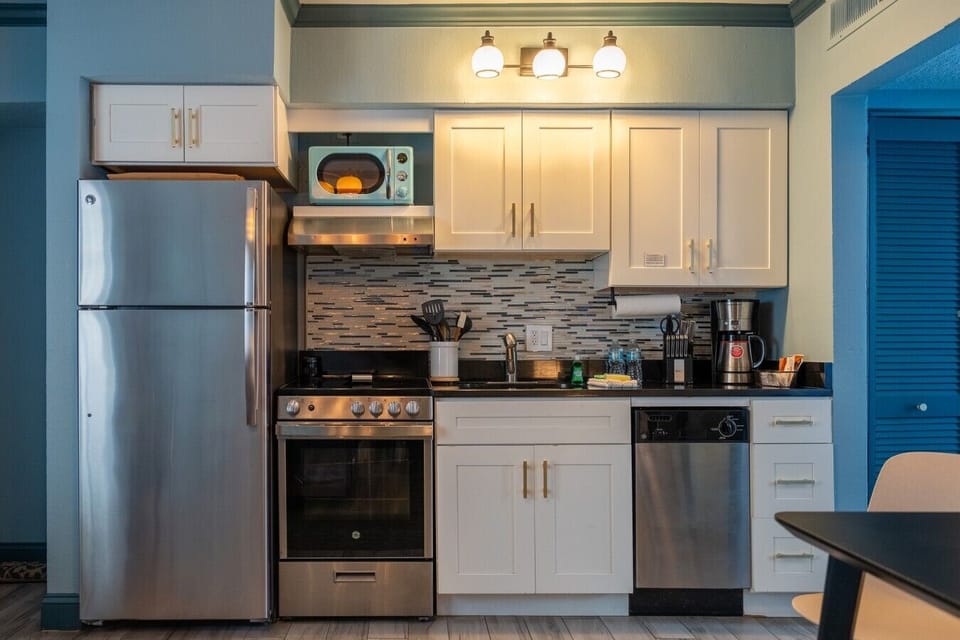 Belleair Beachside Condo 16
