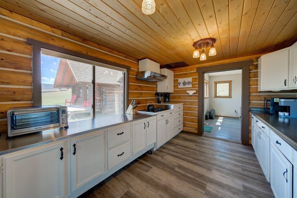The kitchen includes both a drip coffee pot and Keurig coffee pot. 