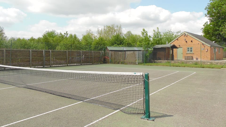 On-Site Tennis Court, Fisherman's Cottage, Bolthole Retreats