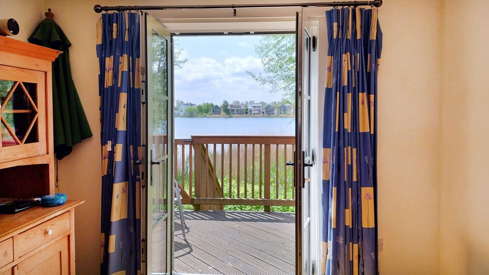 Lake View, Fisherman's Cottage, Bolthole Retreats