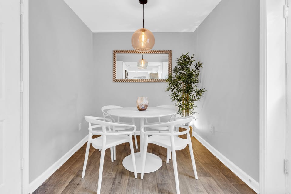 Downstairs dining table to accommodate more guests.