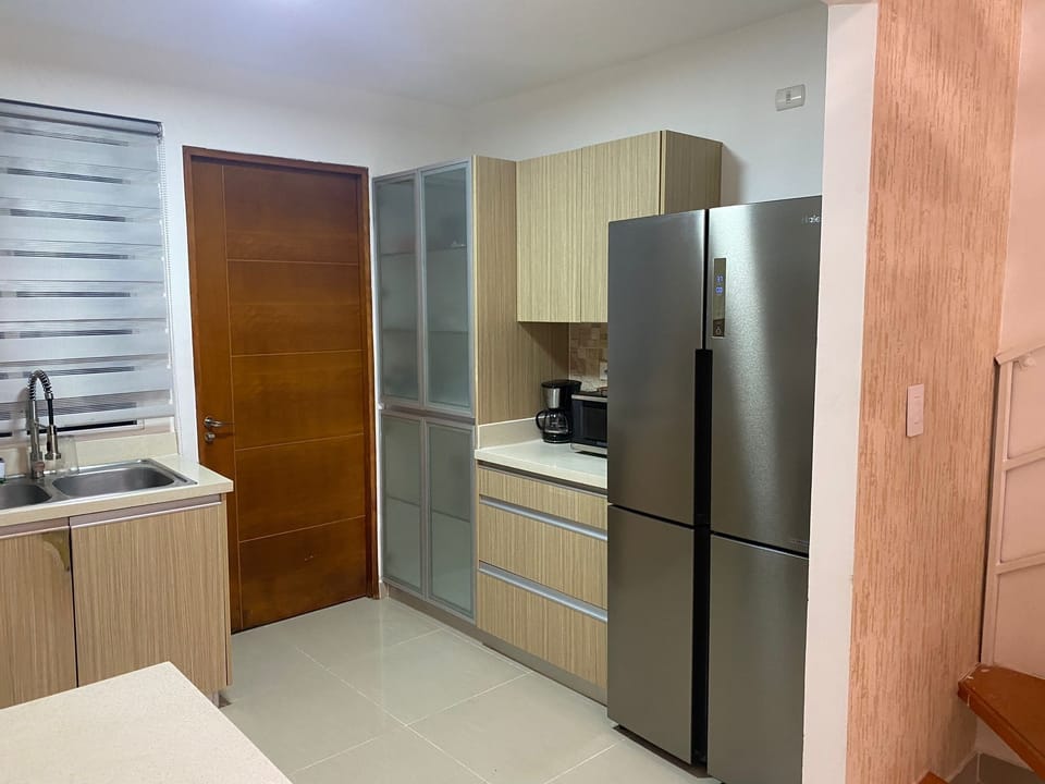 Nevera de 4 puertas