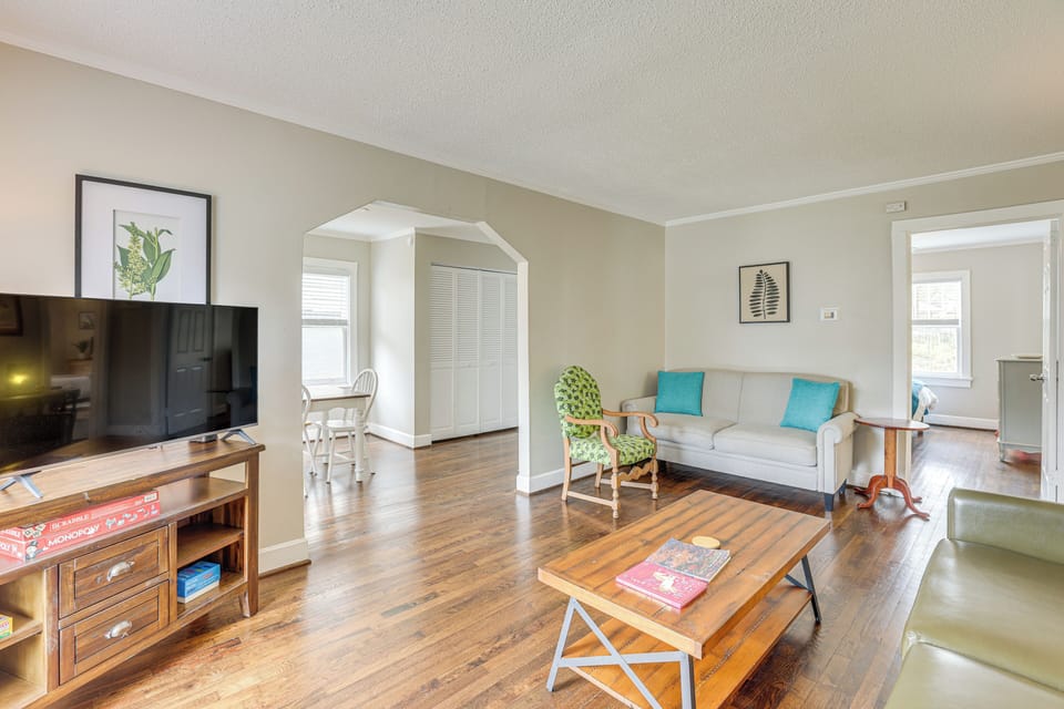 Birmingham Vacation Rental | 3BR | 1BA | 8 Steps to Enter | 1,100 Sq Ft