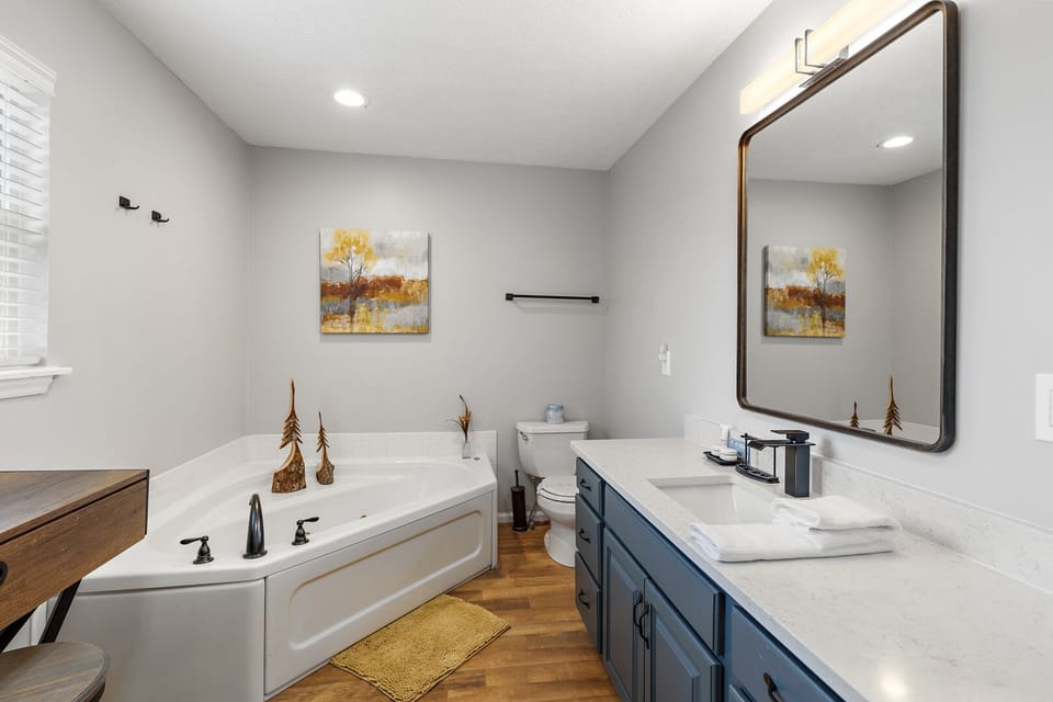 Vanity and Jetted Soaking Tub
