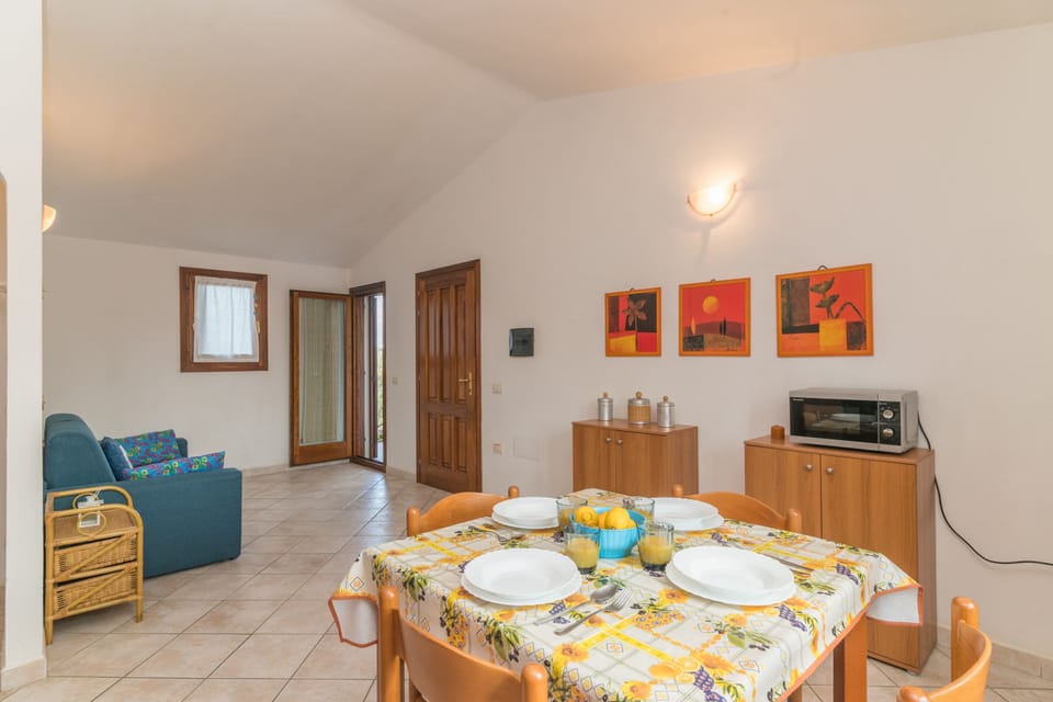 Living and dining room