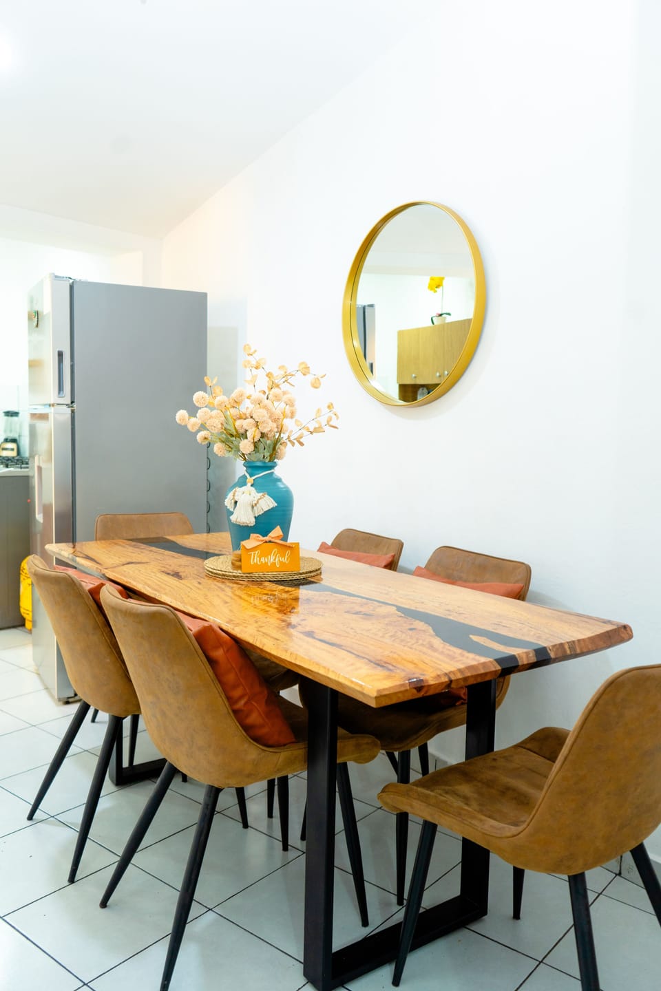 Cozy dining room