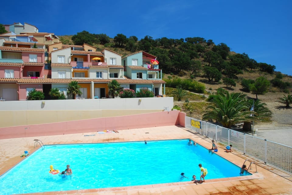 Holiday Park Facilities and Services 