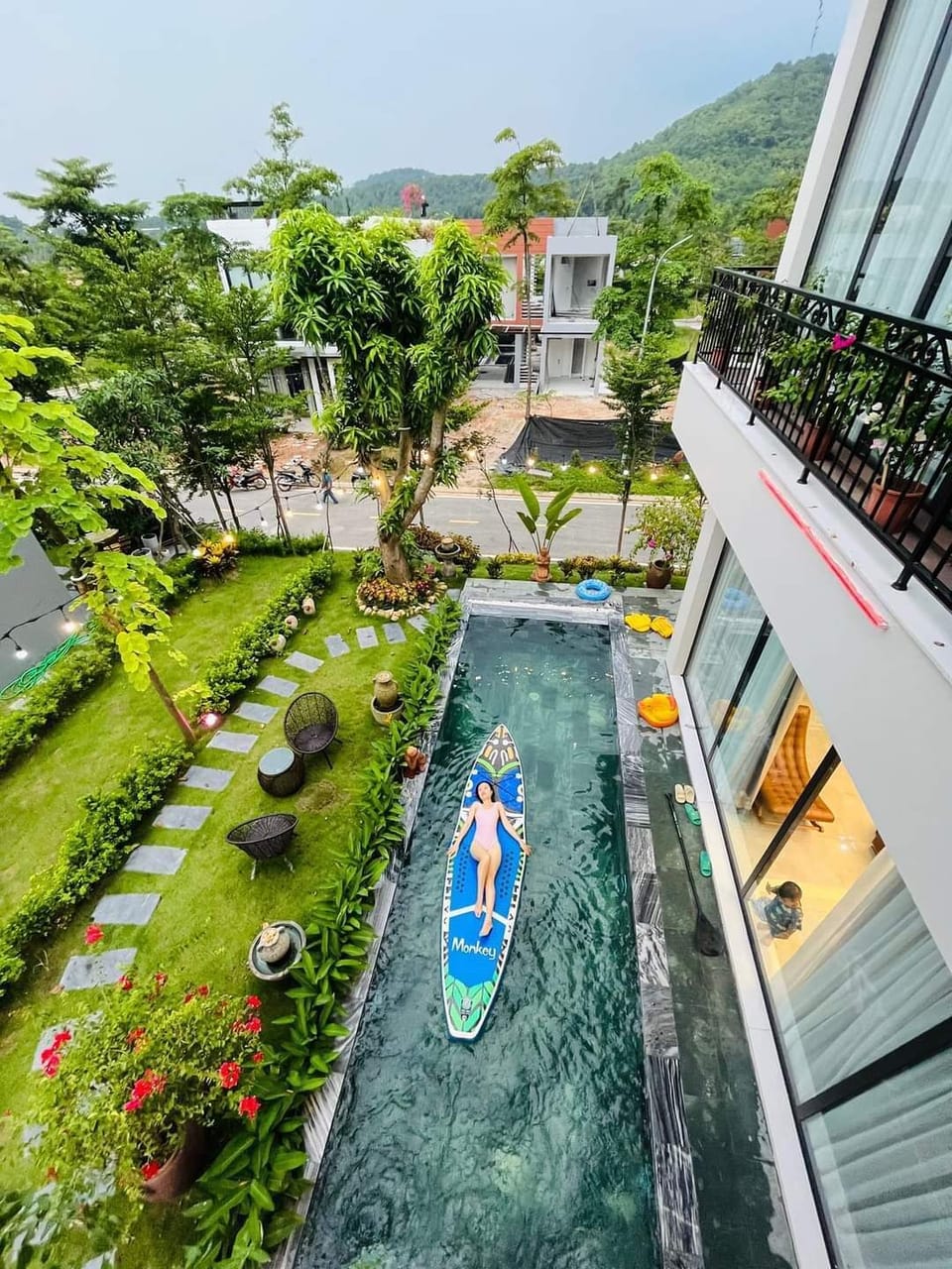 Pool
