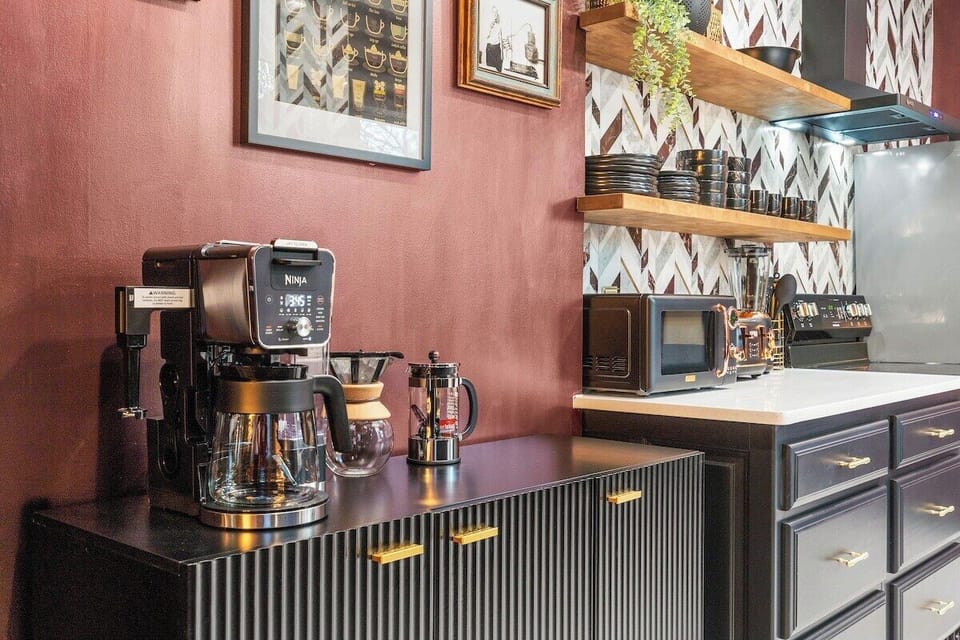 The Prohibition’s coffee station includes a drip coffee maker, French press, pour over, coffee grounds, sugar and creamer —ideal for morning brews before exploring KC.