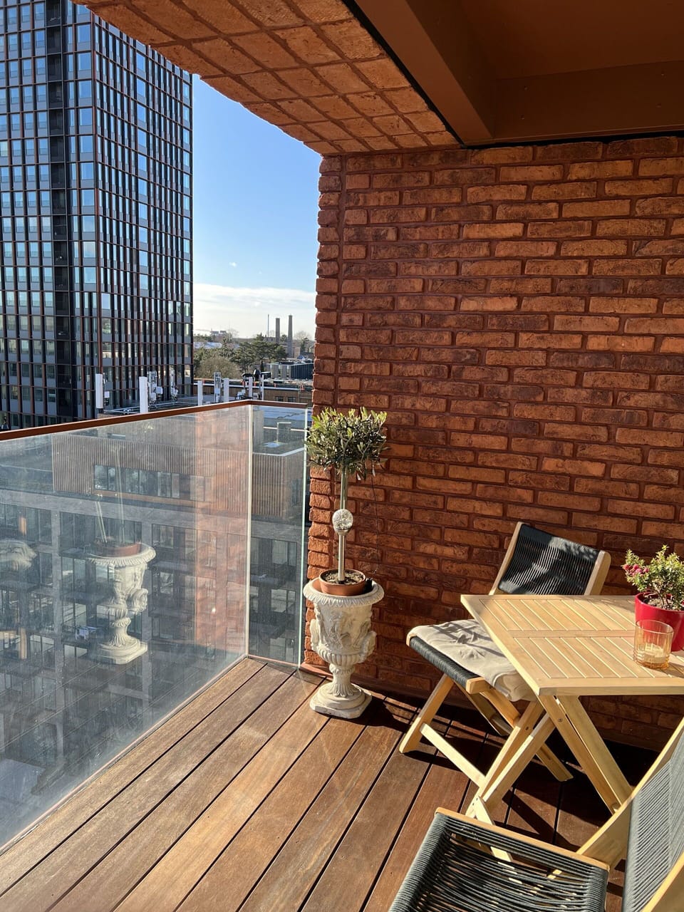 Balcony / Terrace / Patio, Building Exterior, Outdoor