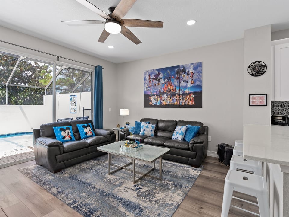 Open living room with cozy seating at Belle’s Villa in Windsor Hills