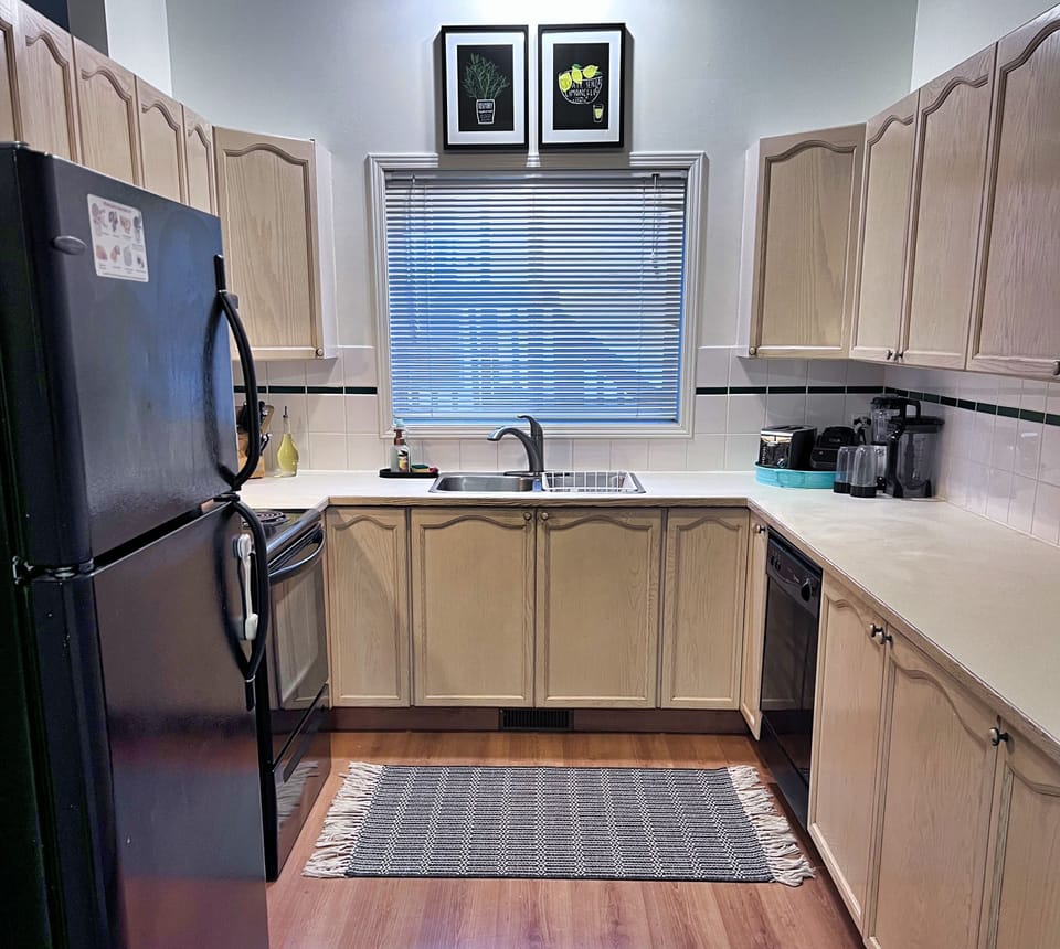 Fully equipped kitchen with tons of small appliances for you to use.