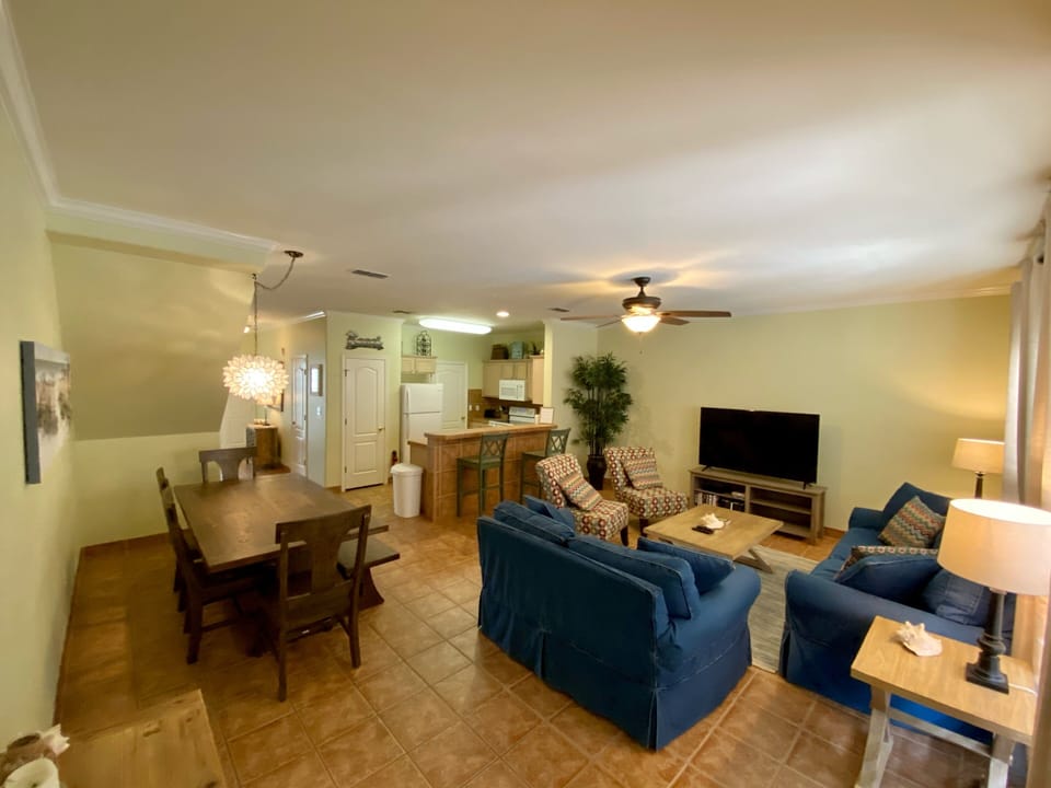 Living/Dining