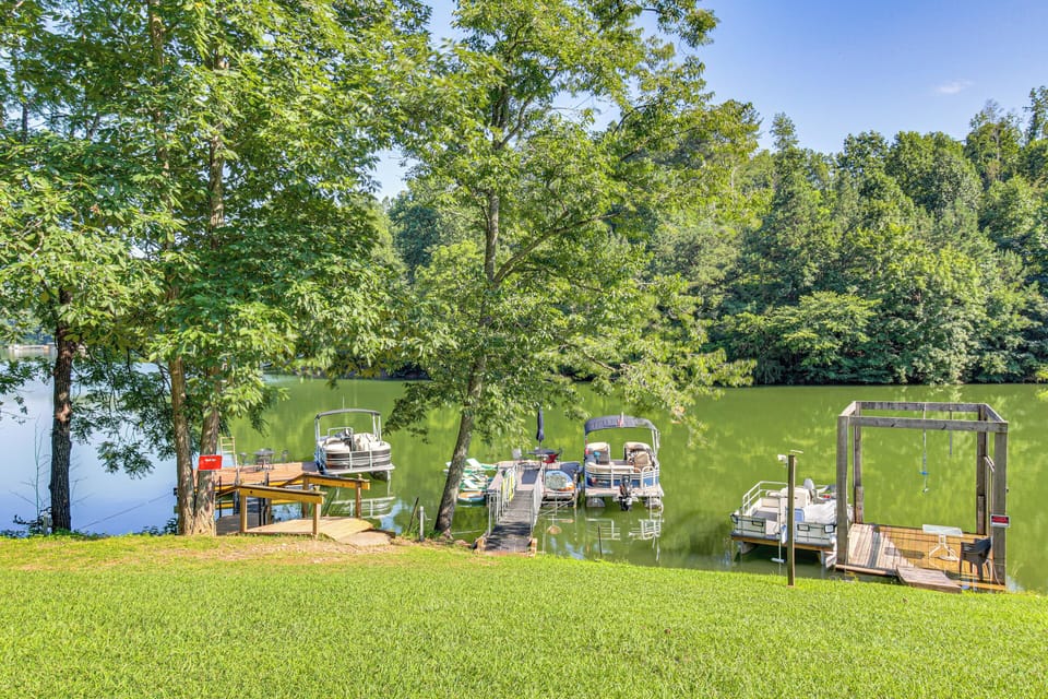 Private Dock | Lake Access