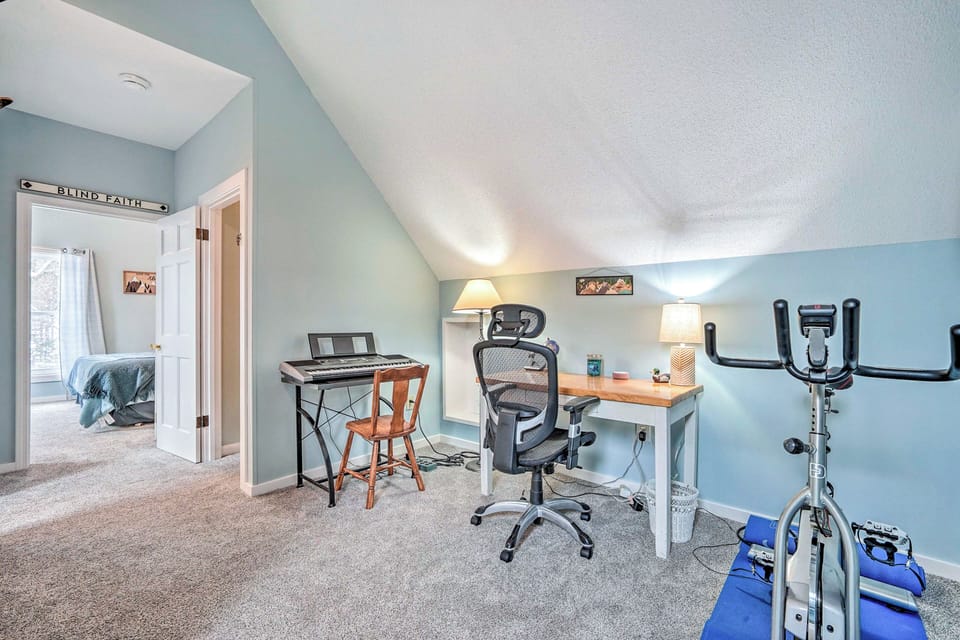 WFH Desk | Exercise Bike | Treadmill | Electric Keyboard | Board Games & Books