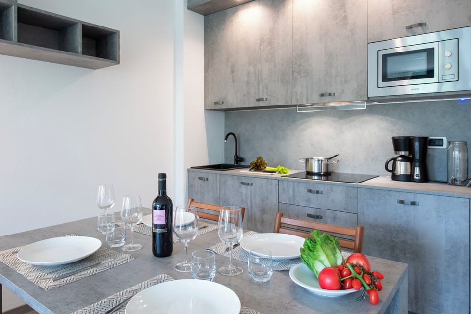 Kitchen and dining area