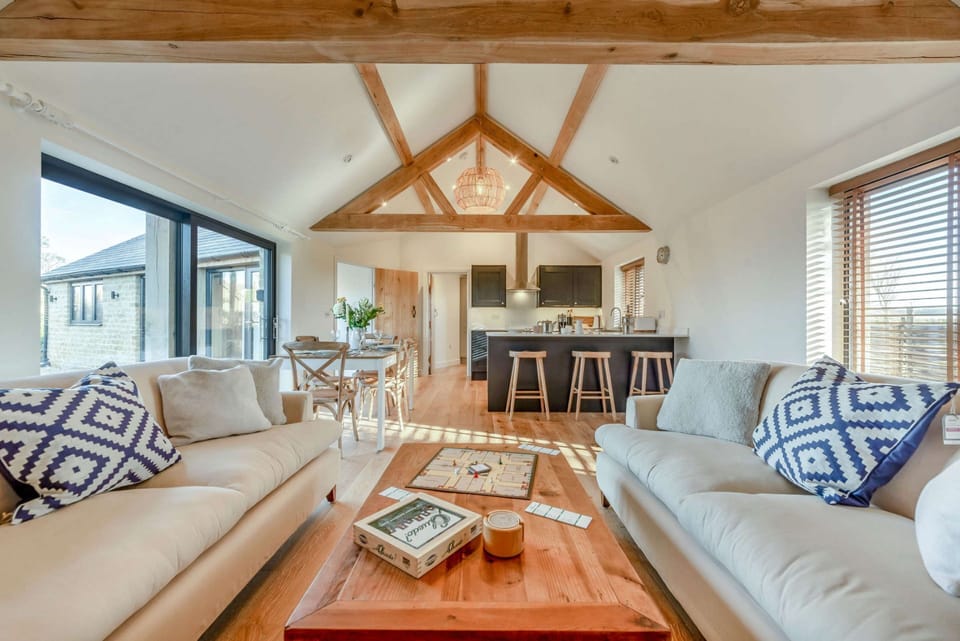 Corner House Barn Sitting Room - StayCotswold