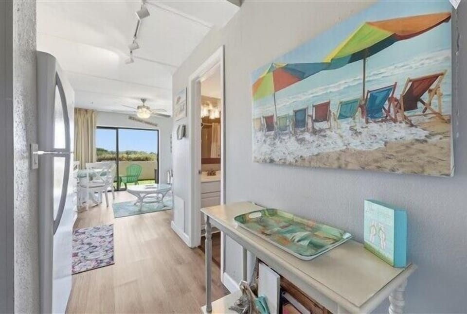 Condo 128