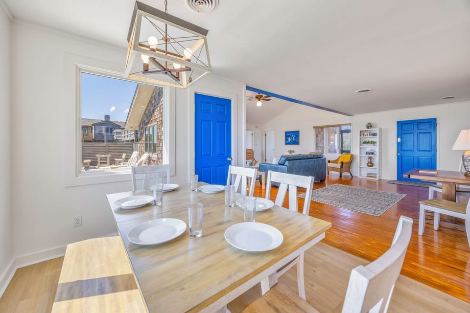 Surf or Sound Realty - 1097 - Harmona - Dining Area -1