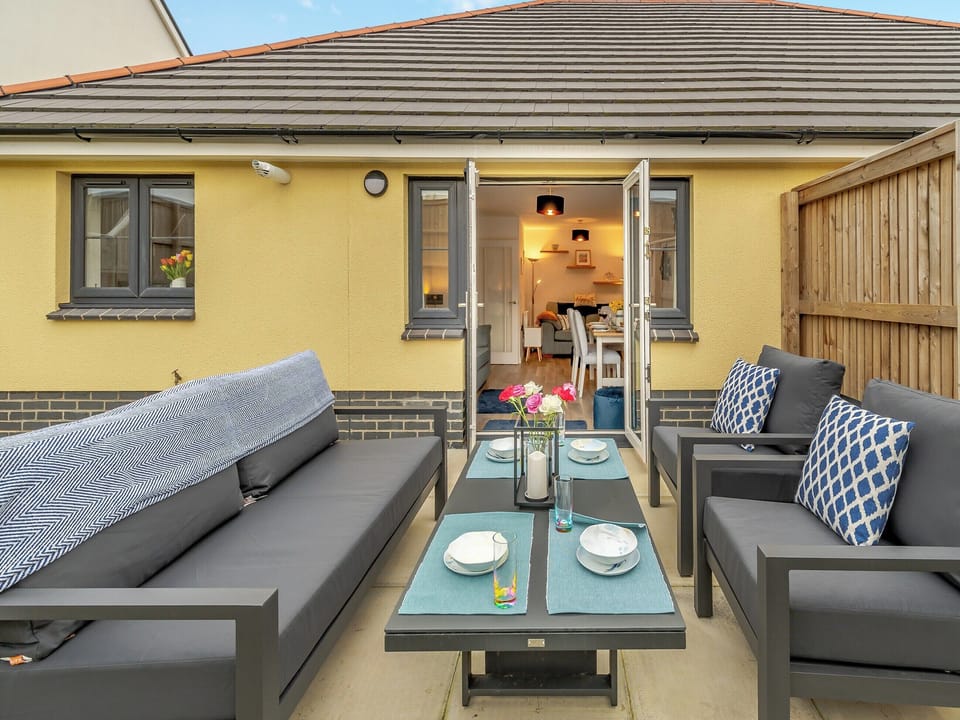 Sitting-out-area | Blue Skies, Sageston