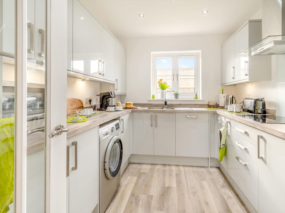 Kitchen | Blue Skies, Sageston