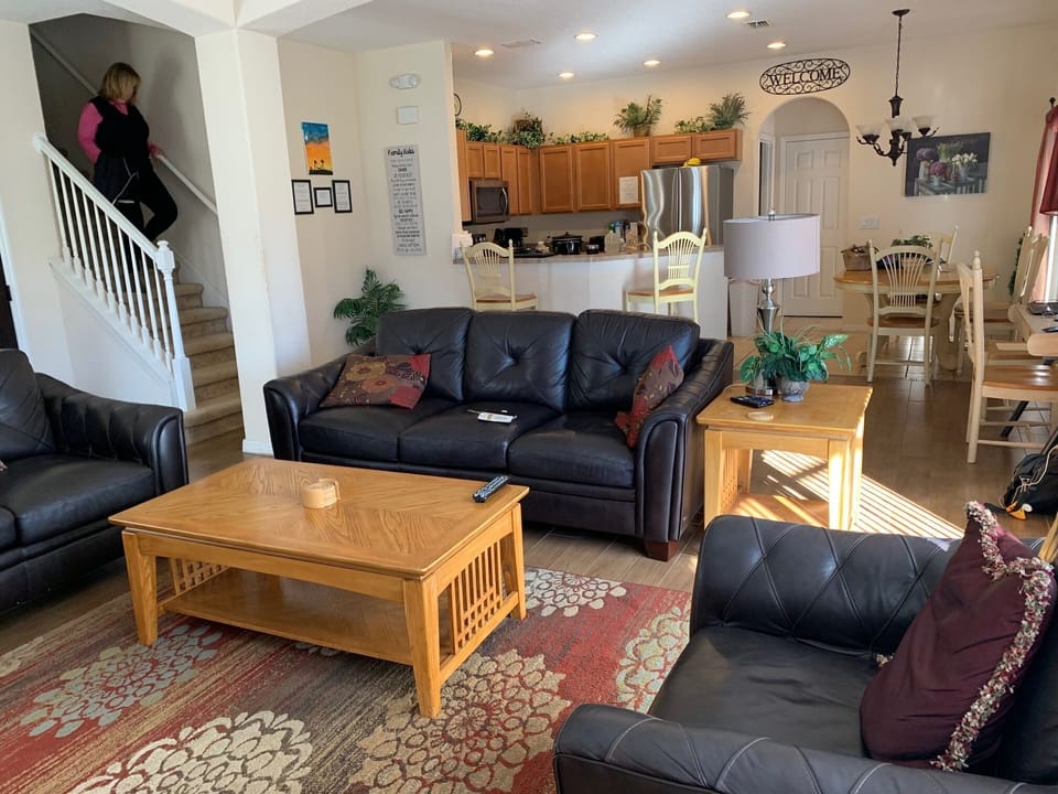 Living room , dining & kitchen 