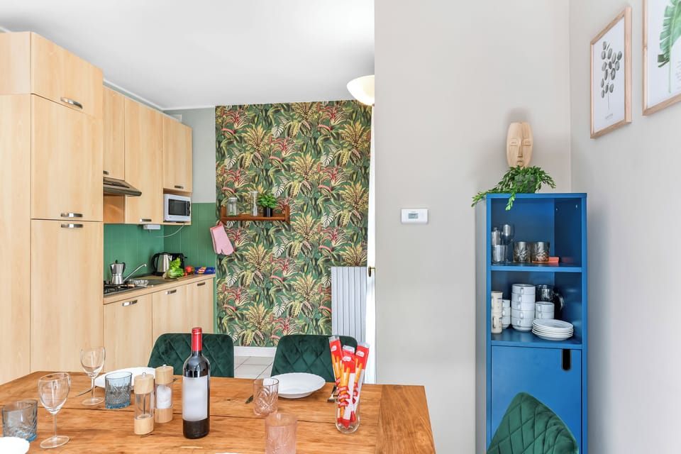 Kitchen and dining area