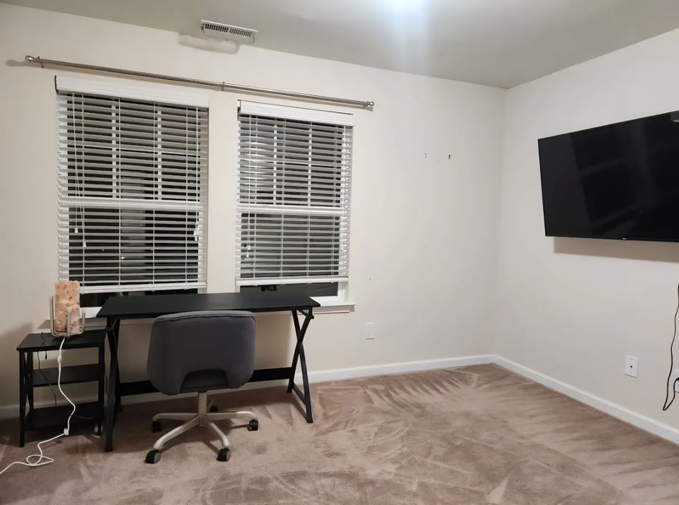Currently a home office. Two twin beds will be provided upon request 