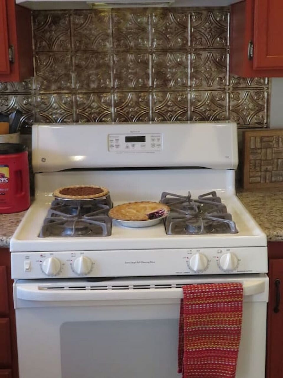 Gas stove and oven.